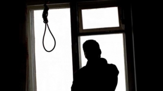 Gənc oğlan kirayədə qaldığı evdə özünü asdı 