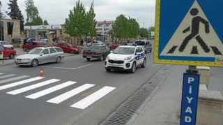 DYP:  Bölgələrdə yol nişanları yeniləri ilə əvəzlənir  - FOTO