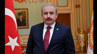 Мустафа Шентоп поздравил азербайджанский народ