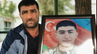 “Sonuncu ümidimi onun üzərinə örtülən bayrağa bükdüm” - Oğlu ilə fəxr edən Şəhid atası - REPORTAJ 