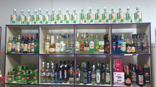 Füzulidə marketdə saxta alkoqollu içkilər aşkarlandı - FOTO