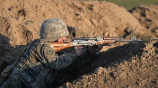 10 mindən çox erməni silahlısı Azərbaycan ərazisində qanunsuz yerləşdirilib