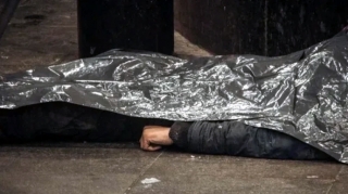 Sumqayıtda küçədə kişi meyiti tapılıb 