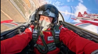 Türkiyə Hərbi Hava Qüvvələri komandanı “Türk ulduzları” ilə uçdu  - VİDEO