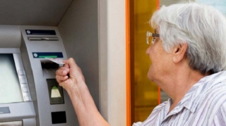 Pensiyalar vaxtından əvvəl ödəniləcək - BU TARİXDƏ 