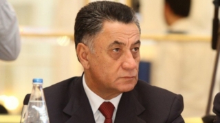 Ramil Usubov:  “Ordunun müasir silahlarla təchizatı sahəsində çox ciddi işlər görülüb”