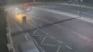 Распространились кадры серьезных аварий с участием мотоциклистов в Баку - ВИДЕО 