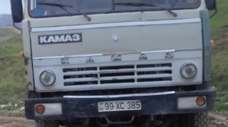 Bakıda qarışıq tullantılara görə yük avtomobilinin sürücüləri cərimələnib 