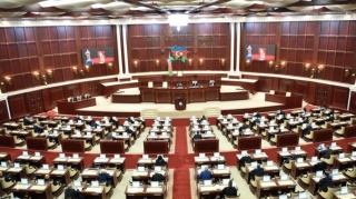 Deputat Müdafiə Nazirliyindəki həbslərdən danışdı: “Divləri” aradan qaldırmaq lazımdır” 