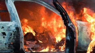 Yasamalda qəzaya düşən avtomobil yanıb - FOTO 