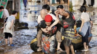 Yaponiyada 1,3 milyon insan təxliyə edilir