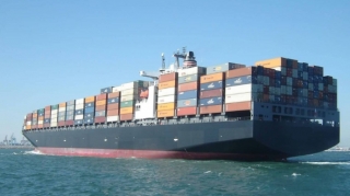 Arktika marşrutu ilə üzən ilk konteyner gəmisi Çindən Avropaya çatıb 