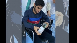 Hərbi hospitalda yaralı əsgərin ad günü qeyd olundu  - FOTO - VİDEO