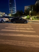 Səki və piyada keçidini bağlayan sürücü hərəkətə mane oldu   - FOTO