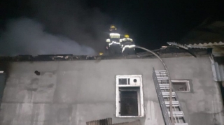 Tovuzda yaşayış evi yanıb