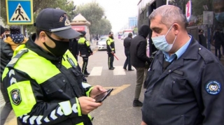 Sumqayıtda polis reyd keçirib, sərnişinlər və sürücülər cərimələnib 