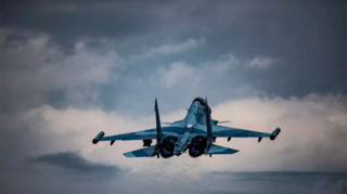 Növbəti təyyarə qəzası - Ekipaj üzvü həlak oldu 