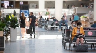 Sərnişinlərin aviareyslərə gecikməsinin əsas səbəbi AÇIQLANDI