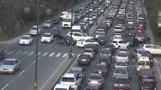 Bakının bir sıra yollarında tıxac yaranıb - SİYAHI   - FOTO