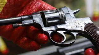 Siyəzəndə oğurluq edən şəxsin evində silah aşkarlanıb  - FOTO