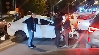 Maştağada “Chevrolet” yük maşınıyla toqquşdu   - VİDEO