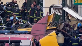 Qəzaya düşən məşhur funikulyorun görüntüləri - VİDEO