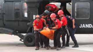 Rus paraşütçü Türkiyədə ÖLDÜ   