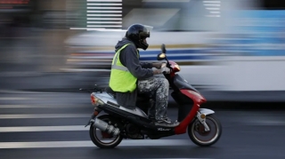 Çatdırılma xidmətləri şəhər nəqliyyatında əlavə sıxlıq yaradır - Ekspert 