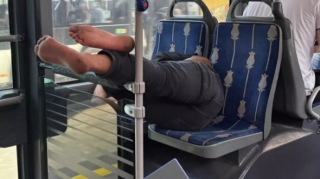 Avtobusda şok mənzərə - FOTO