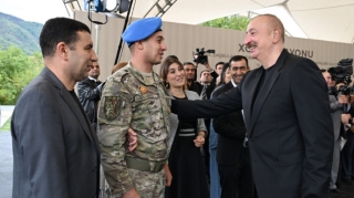 Prezident 4 kəndin sakinləri ilə görüşdü - FOTO