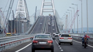 Krım körpüsündə hərəkət tamamilə bərpa edildi 