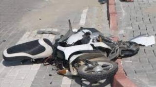 Zirədə moped yük avtomobilinə çırpıldı, sürücü öldü 