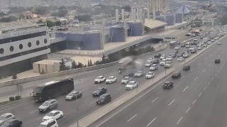 Bakının bu yollarında tıxac var - SİYAHI 