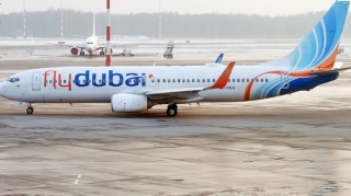 Dubay-Tbilisi təyyarəsi Bakıya təcili eniş edib 