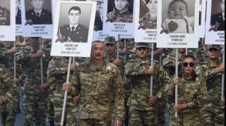 Bakıda Anım Günü ilə əlaqədar yürüş keçirilib - FOTO  - VİDEO