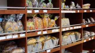 Azərbaycanda çörəyin satışı 3 il vergidən azad edildi