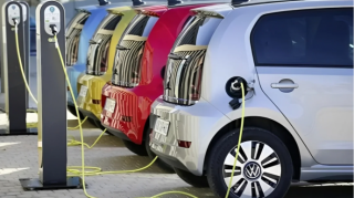 Elektromobil sahiblərinin NƏZƏRİNƏ:  Çin istehsalı olan maşınlar daha çox risk altındadır - FOTO