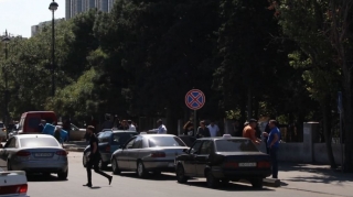 "20 Yanvar"dakı taksilər vahid bir yerə cəmləşdirilə bilərmi? - SORĞU 