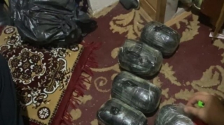 Astara sakinindən 13 kq narkotik götürülüb - FOTO 
