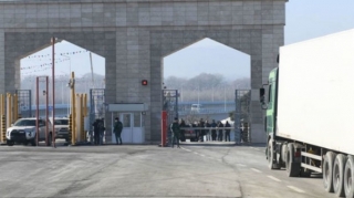 Rusiya Azərbaycanla sərhəddə nəqliyyatın hərəkətində dəyişiklik edib