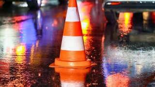 Qar səbəbindən onlarla avtomobil qəzaya uğrayıb 