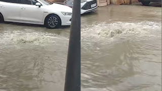 Улицы Хырдалана затопило после сильного дождя - ФОТО