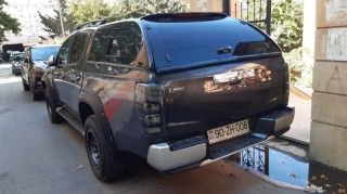 DYP məktəbin yolunu kəsən sürücünü məsuliyyətə cəlb etdi   - FOTO