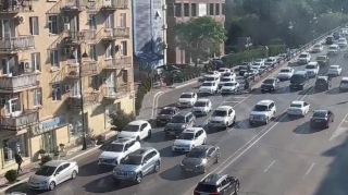 Hazırda bu yollarda sıxlıq var - SİYAHI 