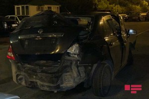 Bakıda iki avtomobil toqquşdu: xəsarət alanlar var - FOTO