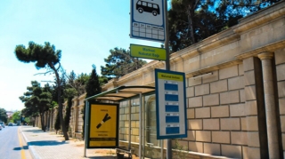 Avtobus gözləyən qadın faciəvi şəkildə  öldü