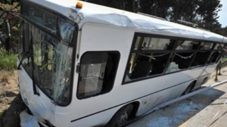 Bakıda marşrut avtobusu ağır qəza törətdi - YARALILAR VAR 