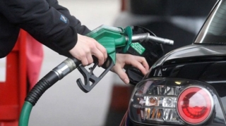 Dünyada dizel qıtlığı yaranıb:  Azərbaycanda yanacağın qiymətinə təsir edə bilərmi?   - VİDEO