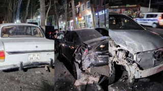 Abşeronda 3 avtomobil toqquşub, xəsarət alan var - FOTO 