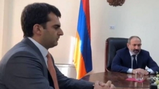 Ermənistanda nazir dronu uçmadığı üçün istefa verir